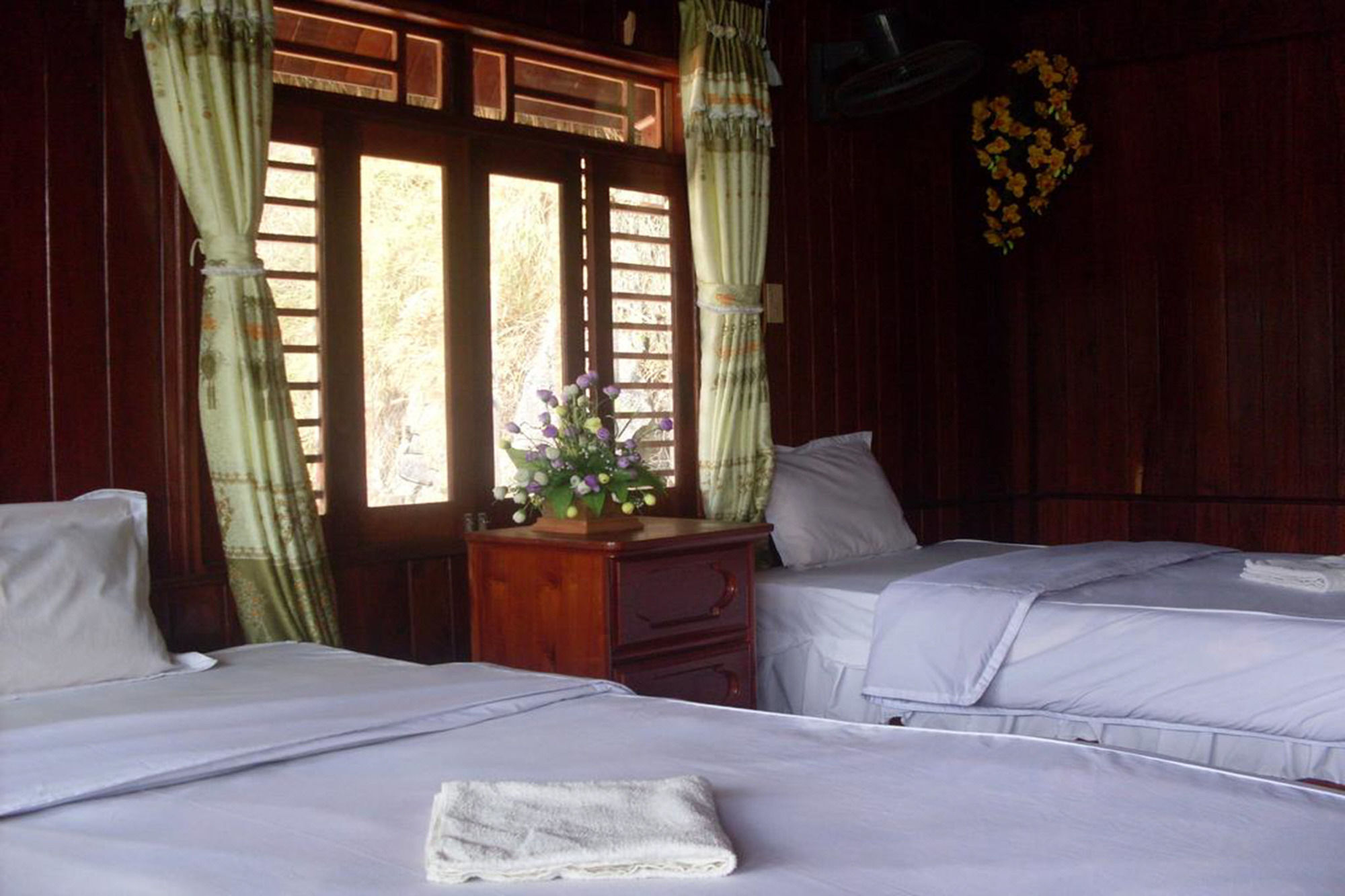 Dong Khe Sau Cat Ba Sandy Beach Resort מראה חיצוני תמונה