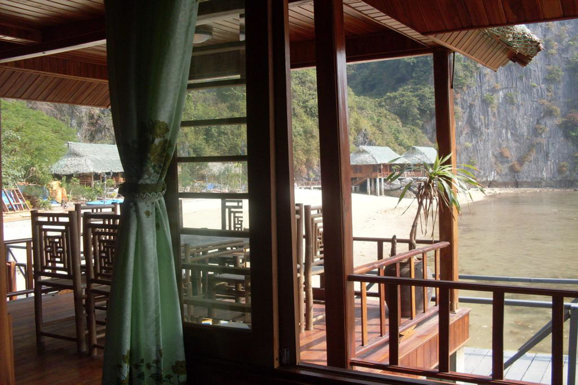 Dong Khe Sau Cat Ba Sandy Beach Resort מראה חיצוני תמונה