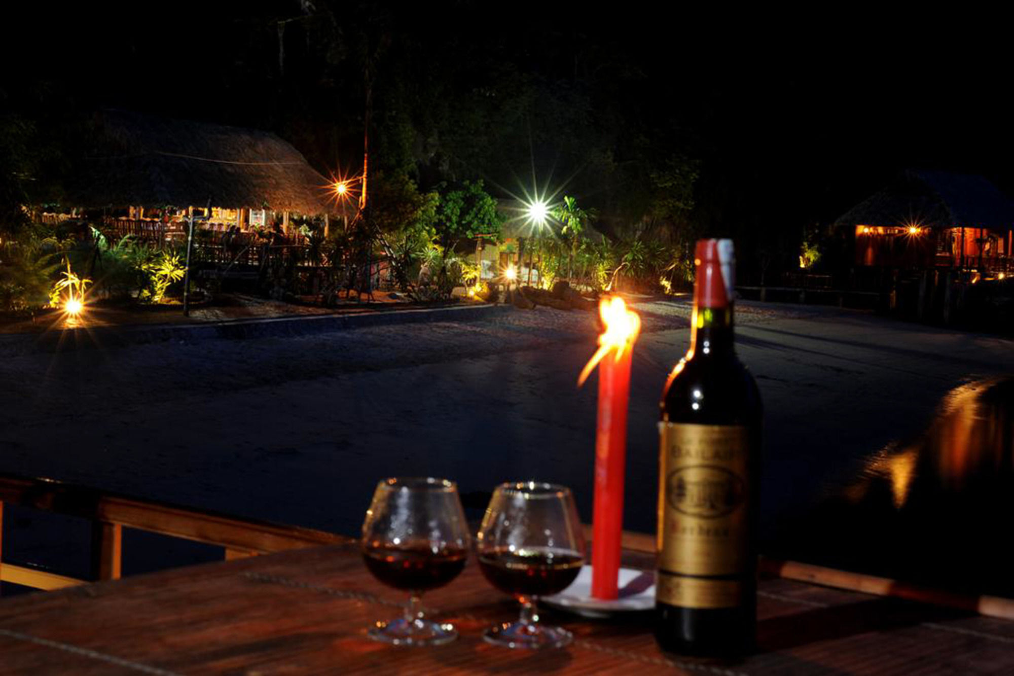 Dong Khe Sau Cat Ba Sandy Beach Resort מראה חיצוני תמונה